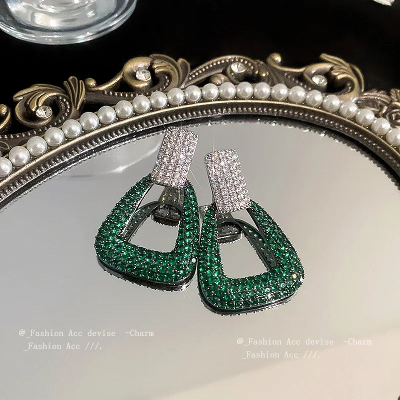 Elegant Zircon Fashion Style Earrings